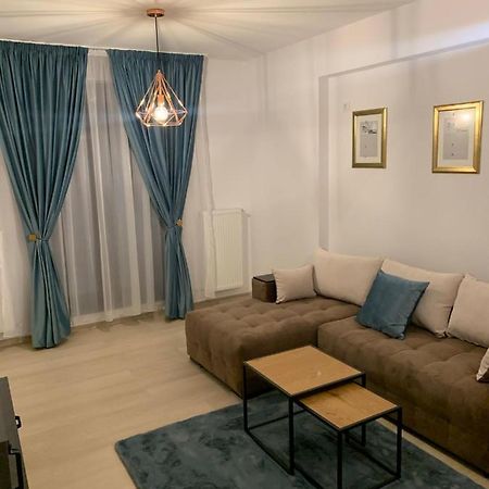 Luxury Studio Бухарест Экстерьер фото